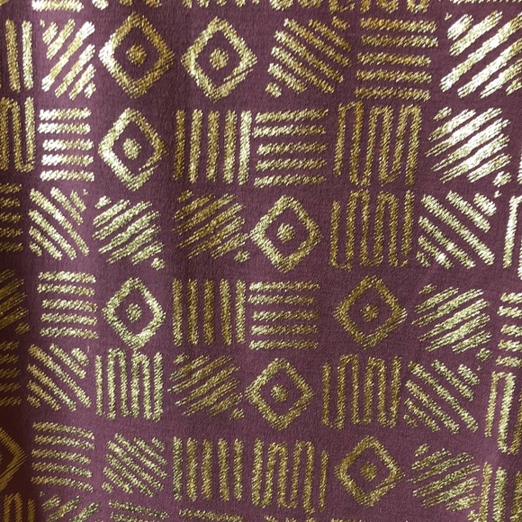 Glitzy gold Top Size XL - Picture 3 of 9